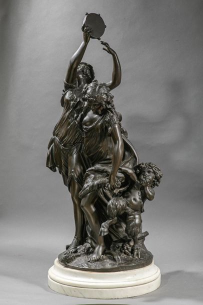 null CLODION (1738-1814) Bacchantes et faune , Bronze à patine sombre , signé CLODION...