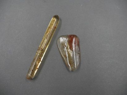 null Set of two pieces of copal amber with insect inclusions