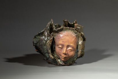 null Céramique de Cracovie - Pot en céramique lustrée à décors d'un visage d'enfant...