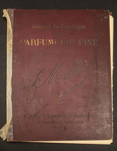 null F.MILLOT
Catalogue cartonné, illustré, titré « Extrait du Catalogue de Parfumerie
Fine...