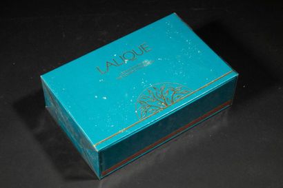 null LALIQUE « Les Introuvables »
Coffret comprenant 3 miniatures homothétiques....