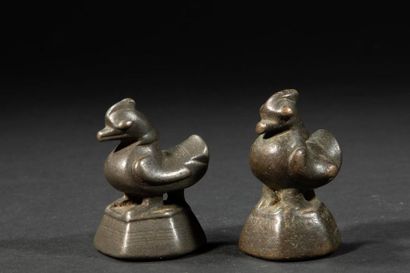 Deux poids aviformes. Bronze.Birmanie.XVIII-XIXès.H...