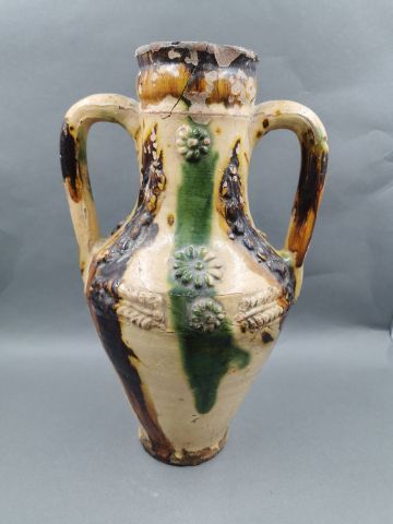 null Vase balustre à anses en grès porcelaineux flammé beige, marron et vert, à décors...