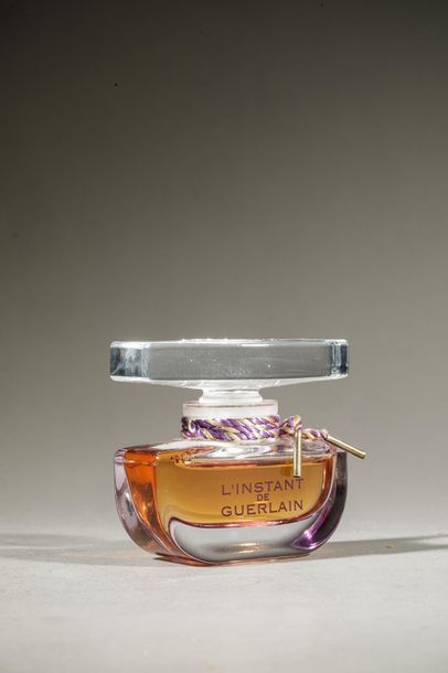 null GUERLAIN « L’Instant de Guerlain »
Flacon Parfum d’Origine, contenance 7,5mL...