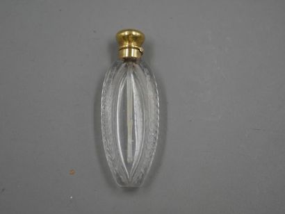 null Petite bouteille à parfum en cristal taillé - Bouchon en or 18k - Haut. 5cm...