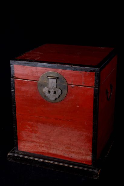 null China or Southeast Asia, 20th century. High wooden chest painted in red with...