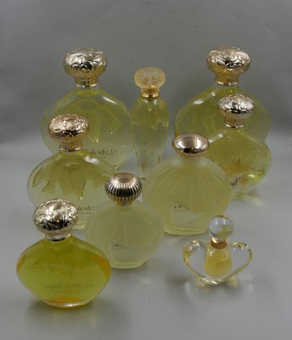 null NINA RICCI

Batch including "L'air du temps" in glass decorated on one side...