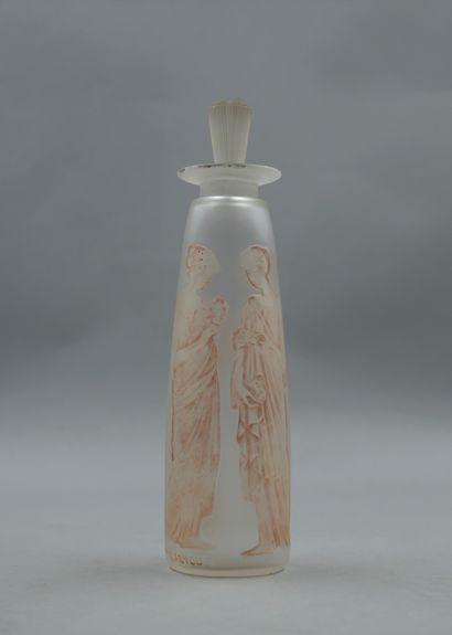 null COTY RENÉ LALIQUE « Ambre antique »

Flacon en verre satiné, panse conique décorée...