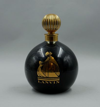 null LANVIN " Arpège "

Glass bottle, black ball model. Decorated on one side, gold...