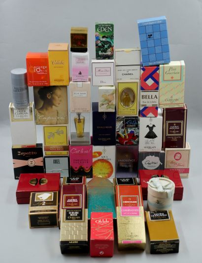 null Lot of 42 homothetic miniatures with PDO and boxes including Guerlain, Nina...