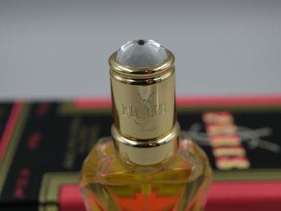 null Yves Saint Laurent. Paris. Diamond collection. Eau de parfum 15ml. Titled box....