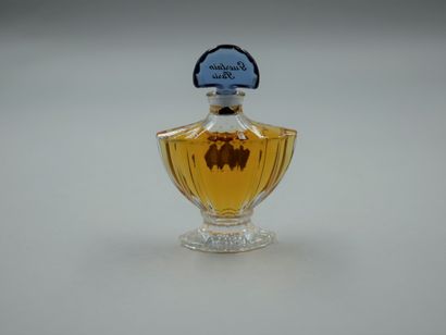 null Guerlain. Shalimar. Glass bottle bat model. Label titled Original Perfume. Box...