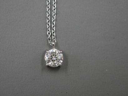 null Pendentif en or blanc 18k orné d'un diamant de 1ct couleur H/SI2 - Avec sa chaine...