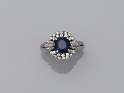 null Platinum ring set with a 1.92cts round "Royal Bleu" sapphire (certificate) set...