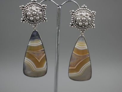 null STEPHEN DWECK - Pair of earrings clips in silver with radiating pattern supporting...