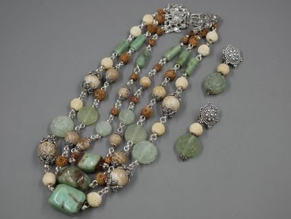null STEPHEN DWECK - Set consisting of a three-row necklace and a pair of clip earrings...