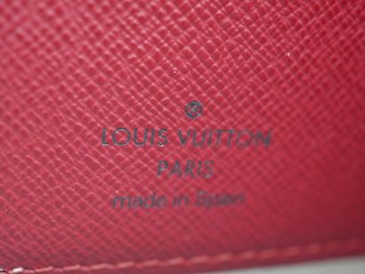 null LOUIS VUITTON - Cherry Collection - Porte agenda en cuir à motif de cerises...