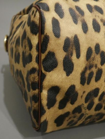 null DOLCE GABBANA - Leopard print leather travel bag - Zipper closure - Double brown...