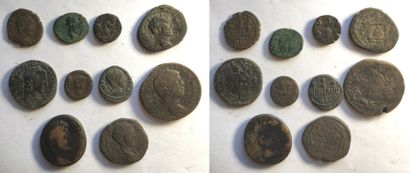 null Dizaine de monnaies diverses d’époque romaine.