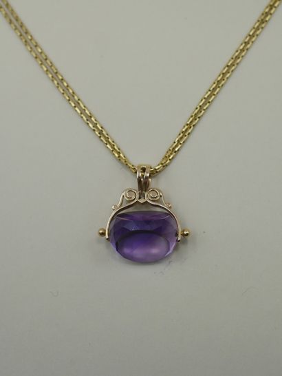 null Long necklace in 18k yellow gold with a rotating amethyst pendant (Dimensions...