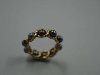 null Ring in 18k yellow gold with grey pearls - PB : 2,90gr - TDD 43