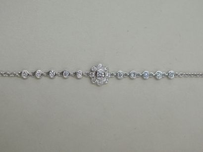 Bracelet chaîne en or blanc 18k à motif d'une...