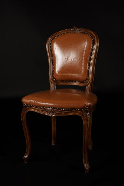 null Chaise de bureau gainée de cuir - Style Louis XV - Accidents