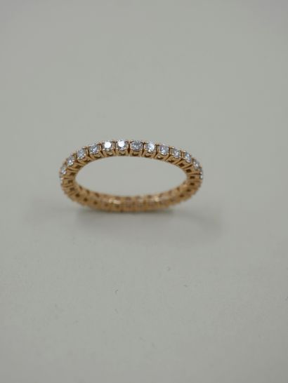 null Wedding ring in 18k yellow gold set with diamonds for a total weight of 0,75cts...