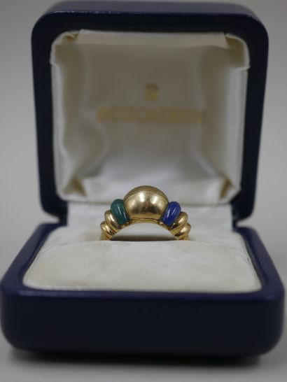 null BOUCHERON - Dome ring in yellow gold with two green and blue stones - In its...