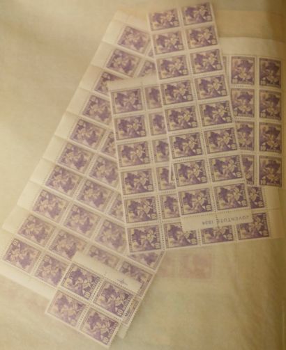 null SUISSE Emissions 1905/1938 : Très bel ensemble de timbres neufs provenant d’un...