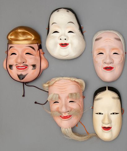 null JAPON, Cinq masques japonais inspirés de ceux du théâtre No, en papier mâché....