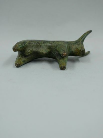 null Bull. Bronze. Style of the first millennia. Orient. L :8cm
