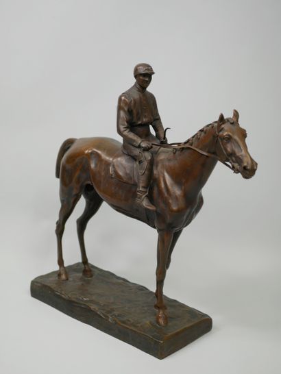 null GIUSEPPE FERRARI (1840-1905). Jockey. Epreuve en bronze à patine médaille, signée...