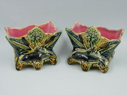 null Pair of small glazed ceramic pots with fishes decorations. 20th century. Height...