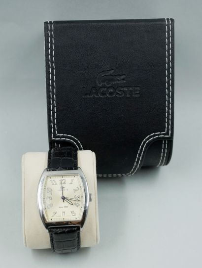 null LACOSTE. Edition limitée. Montre bracelet d'homme, cadran en acier à fond doré,...