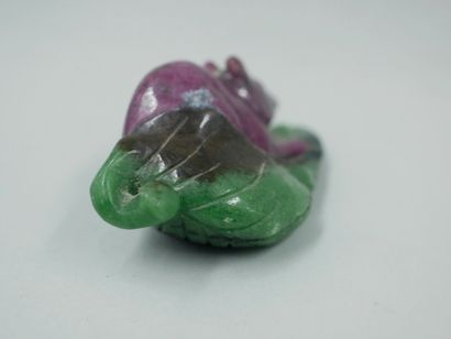 null Rare and fine unusual carving of a Chinese astrological sign rat in a ruby crystal...