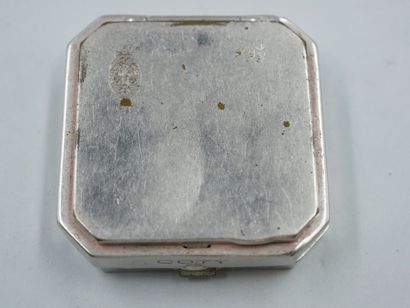 null Lot including two silver boxes, one in the shape of a piano. Weight: 39gr. Four...