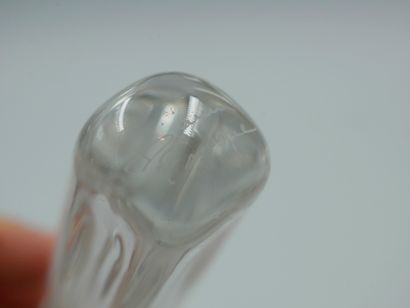 null DAUM. Ensemble en cristal comprenant un pied de lampe en forme de col de cygne,...
