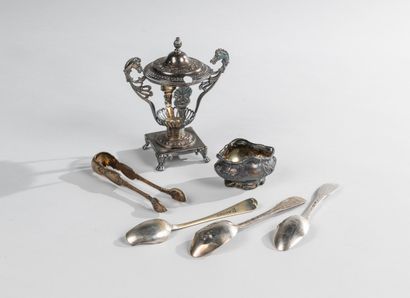 null Silver lot consisting of:

- A mustard pot, the handles with a horse's head,...