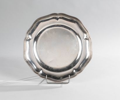 null PUIFORCAT Paris. Circular silver dish with scalloped edges. Minerve mark, MO...