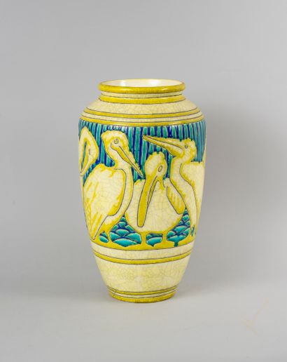null Charles CATTEAU (1880-1966) KERAMIS La Louvière. Vase Pélicans de forme ovoide...