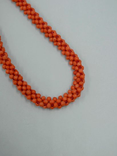 Braided coral beads necklace, silver clasp...