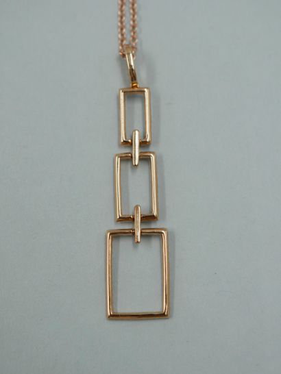 null Pendant in 18K pink gold holding three rectangles in fall paved with diamonds....