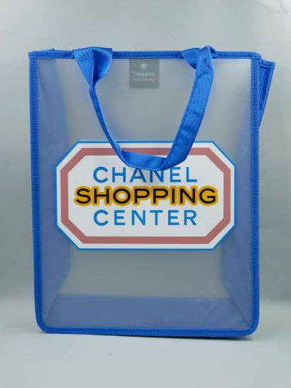 null CHANEL Winter 2014. Shopping Center bag. VIP gift. New condition - H: 37,5 cm...