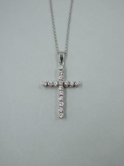 null Cross pendant in 18k white gold entirely paved with brilliant-cut diamonds -...