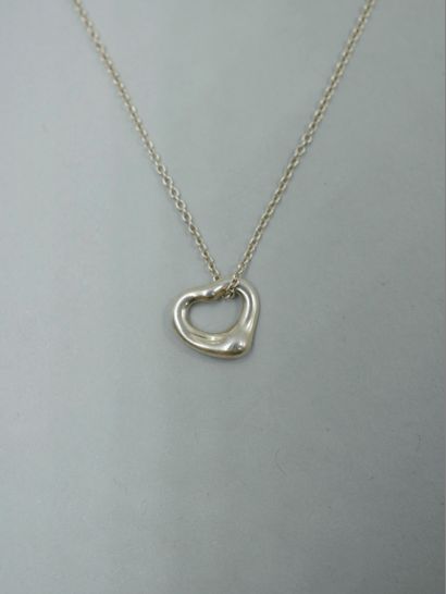 null TIFFANY AND CO by Elsa Peretti. Necklace model "Open Heart", Mini version, in...