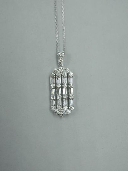 null Hexagonal pendant in 18K white gold composed of four lines set alternately with...