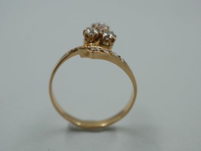 null Duchess ring in 18k rose gold set with rose-cut diamonds. PB : 2,20gr. TDD :...