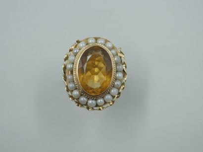 Antique 14k yellow gold ring in the shape...