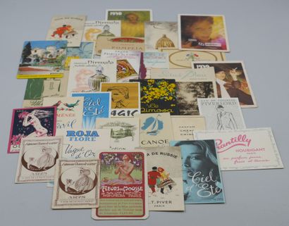 null Lot d’environ 100 cartes parfumées dont Molinard, L.T. PIVER « Pompeïa »,

L.T....